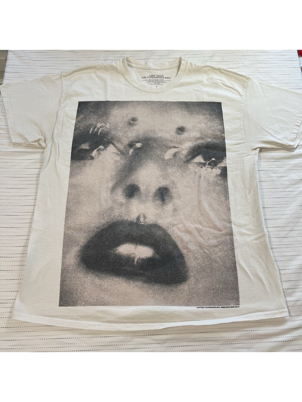 Lady Gaga Official Tour Merch 2022 Chromatica Ball T-Shirt Unisex Large